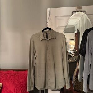 Lululemon Green Commission Men’s Medium Dress Shirt